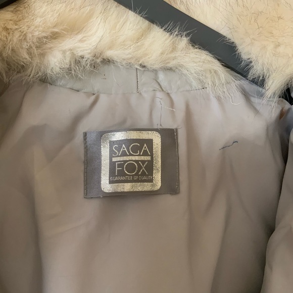 Genuine Fox Fur Coat - Picture 5 of 6